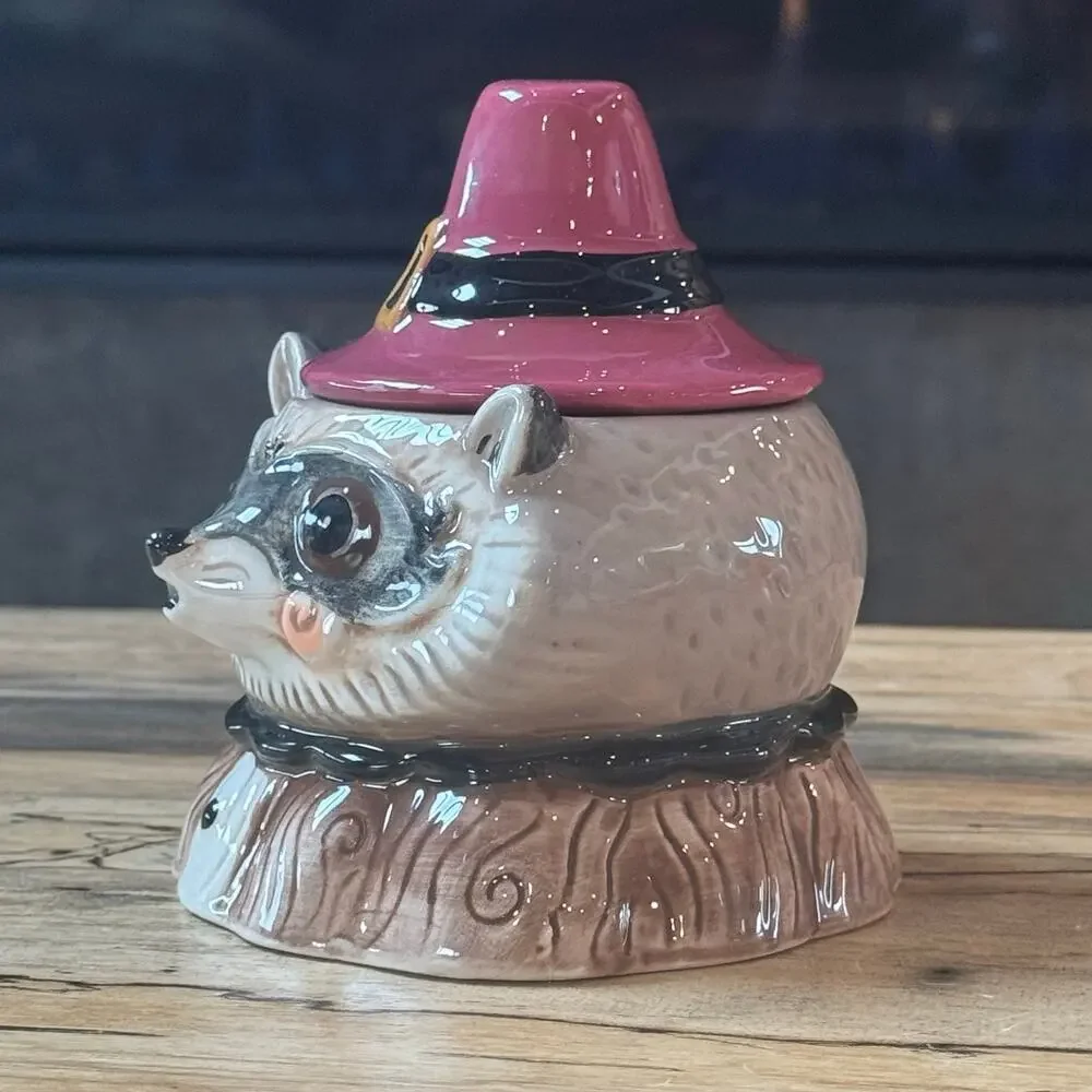 Johanna Parker Raccoon Pilgrim Hat Candy Canister Jar Fall Thanksgiving HTF 5”H